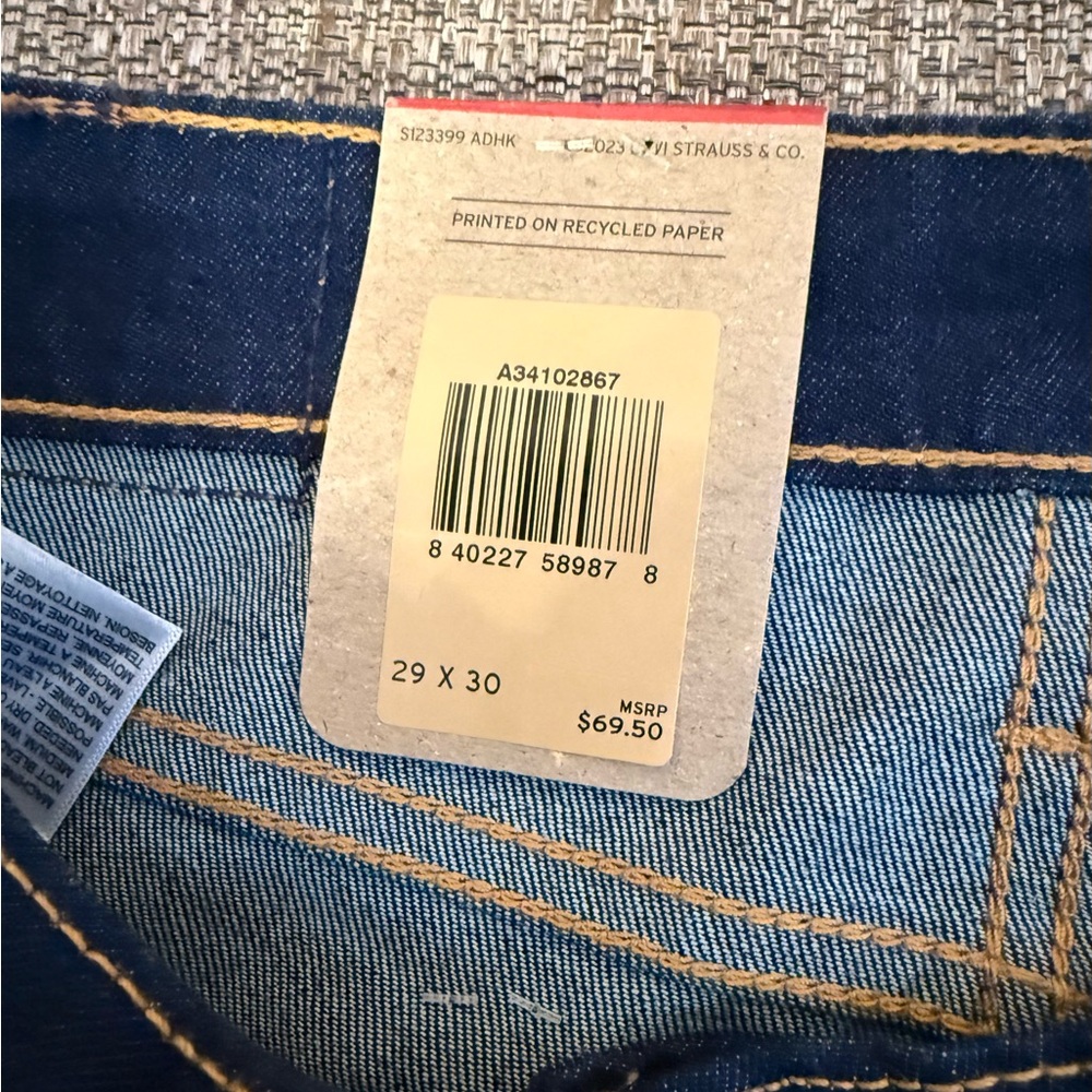 ❣️🆕Levi’s 726 Flare High Rise Dark Wash Jeans❣️ - Picture 9 of 12